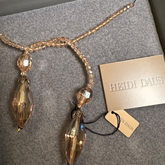 “Lux Be A Lady" Crystal Lariat Necklace - Topaz Color by Heidi Daus - Picture 2 of 7